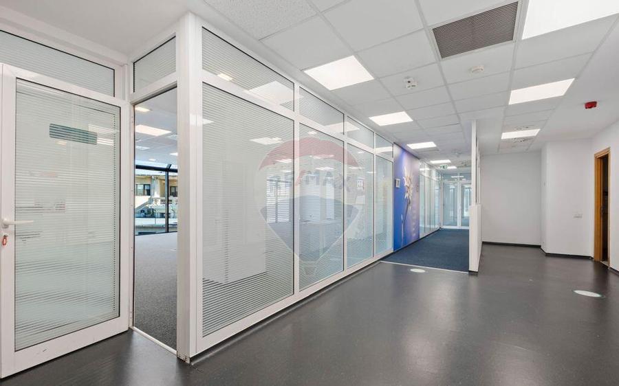 Spa?iu de birouri in cladirea Unimed - 2