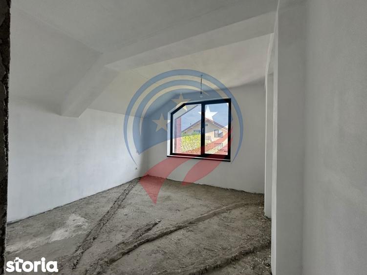 Casa de vanzare Zona Selgros, acces din doua strazi - 2