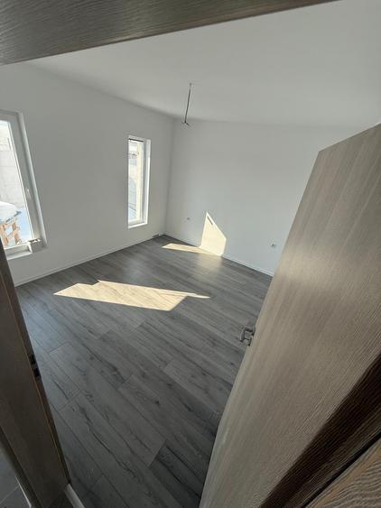 Case noi LA CHEIE ,Varteju,COMISION 0%,finalizate - 2