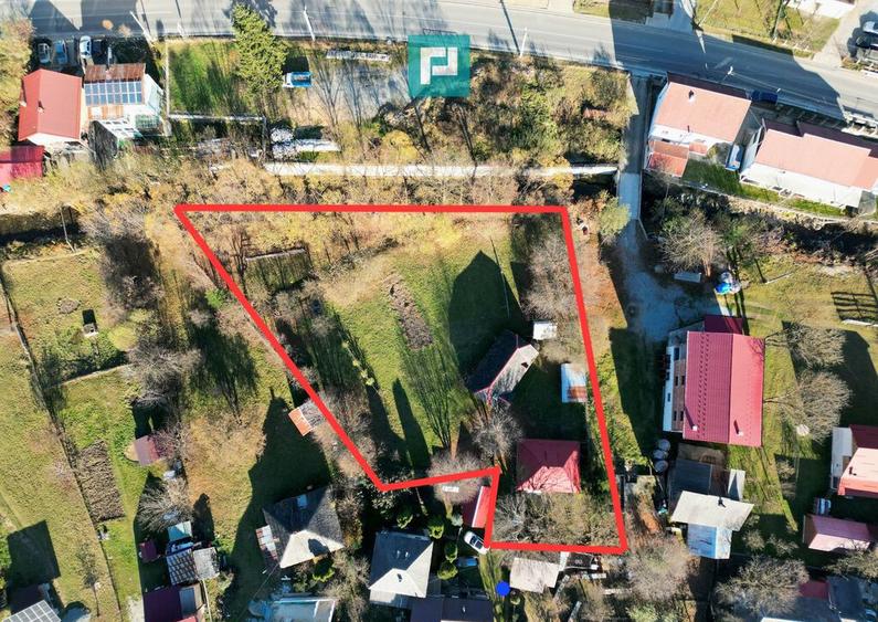 Casa de lemn, cu teren in Bor?a - 2