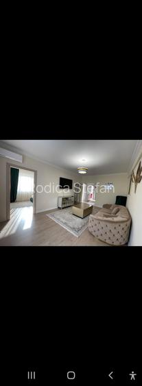 Apartament cu 3 camere semidecomandat în Bucureștii Noi Apartament cu 3 camere semidecomandat în Bucureștii Noi