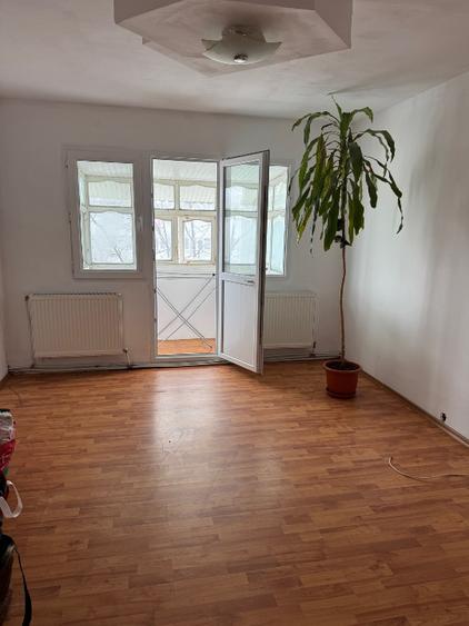 VÂND APARATEMENT 2 camere - 7