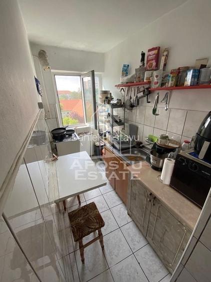 Apartament 2 camere, zona Dacia Apartament 2 camere, zona Dacia