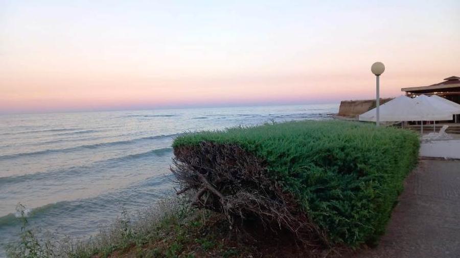 Teren Krapets(Bulgaria),690 mp,deschidere 16.46,aproape de mare,peisaj superb - 5