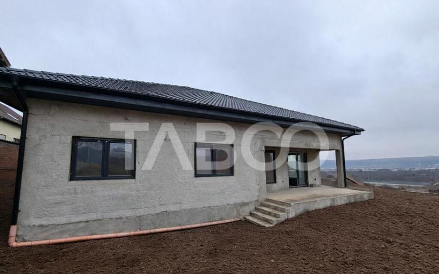 Casa pe un singur nivel de vanzare - liniste - calmitate - a - 1