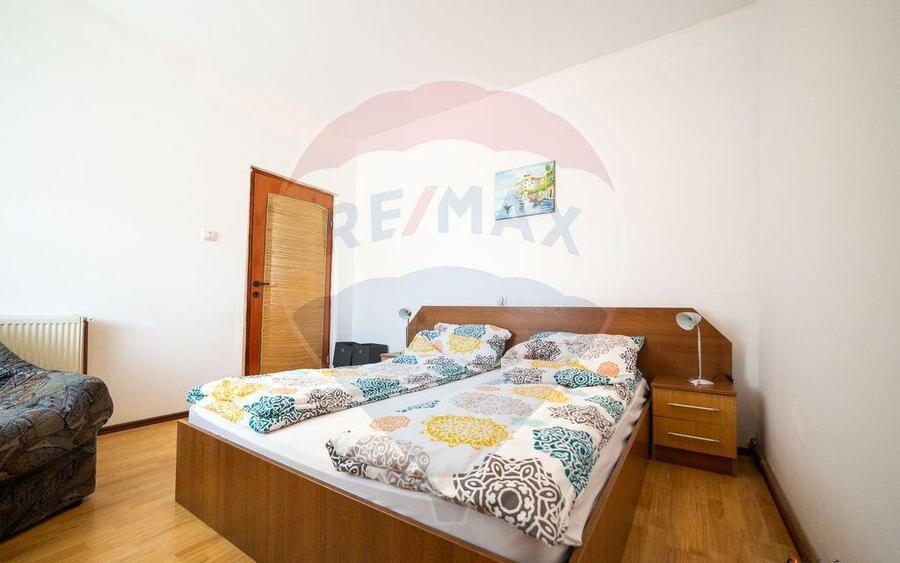 Casa cu 3 apartamente, piscina ?i 1000 mp teren, vanz... - 7