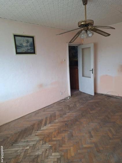 De vanzare apartament cu 2 camere, et.4 zona Piata Sarbilor - 1