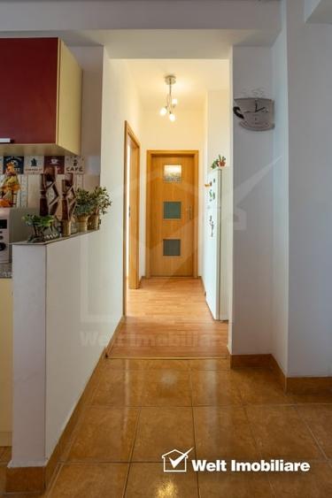 Apartament cu 3 camere decomandat, mobilat în Central