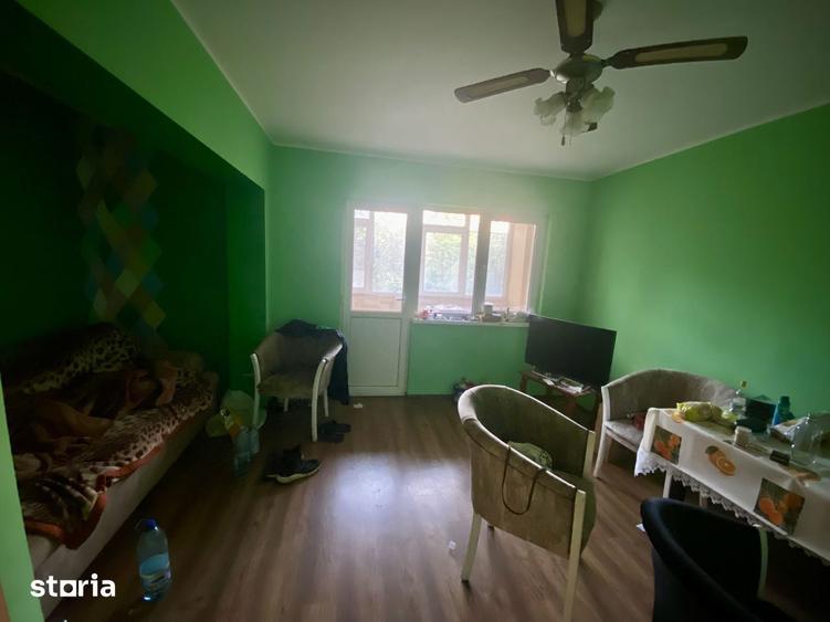 Apartament decomandat 4 camere Mic 20 - 3
