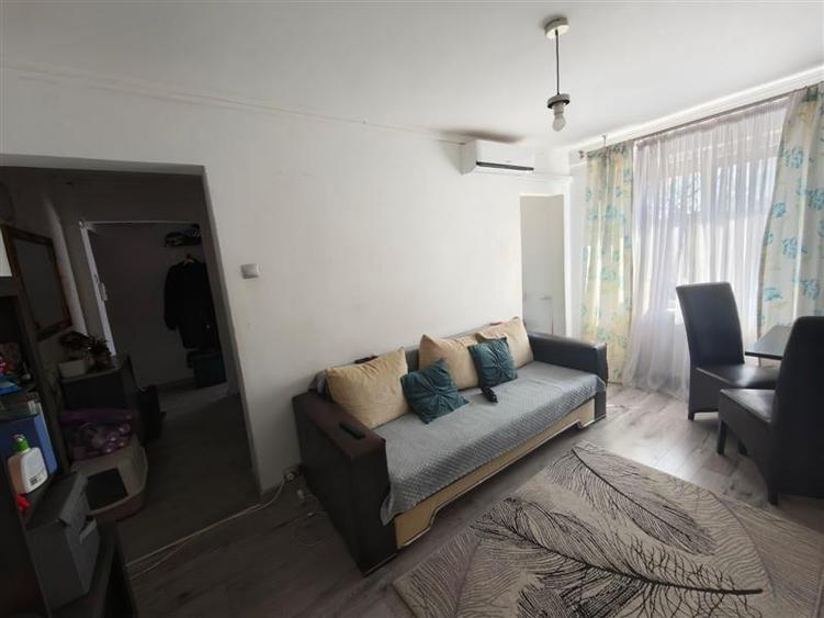 Apartament cu 3 camere semidecomandat, mobilat în Tătărași — fotografia 2
