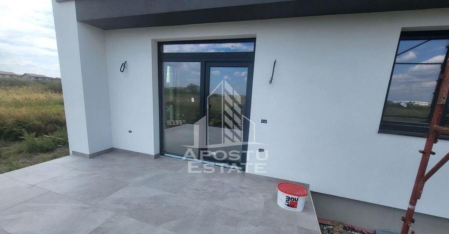 Casa individuala,5 camere,Sacalaz,la cheie - 12