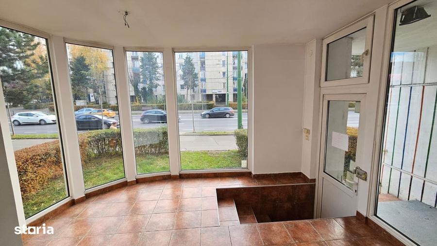 Spatiu comercial ,100mp,Centrul Civic -AFI ,acces stradal,900 Euro - 1