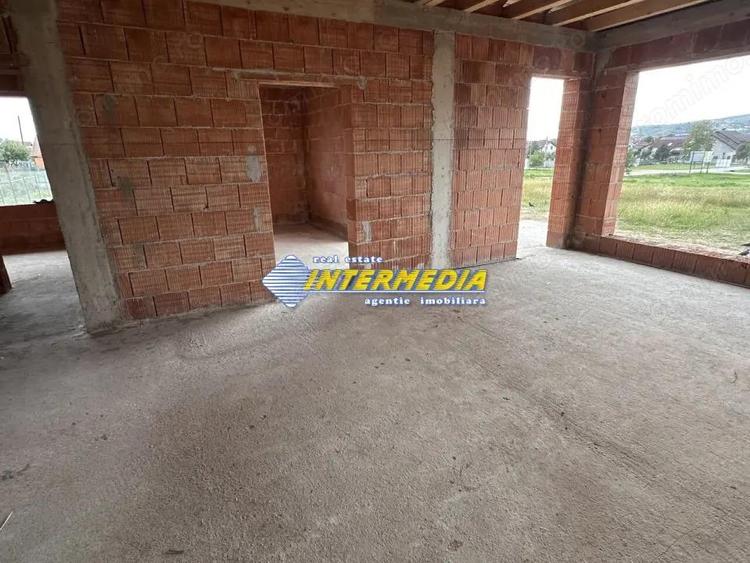 Casa Noua pe un nivel I la rosu I 4 camere I 380 mp Teren I UTILITATI I - 14