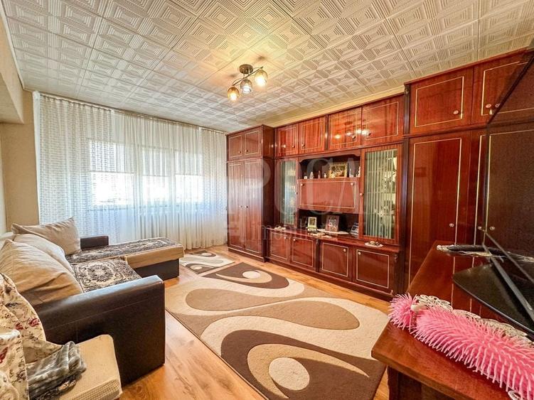Apartament cu 3 camere decomandat în Mărăști — fotografia 1