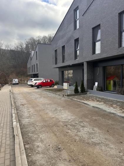 Casa tip duplex cu 5 camere 135mp utili zona Tauti - 4