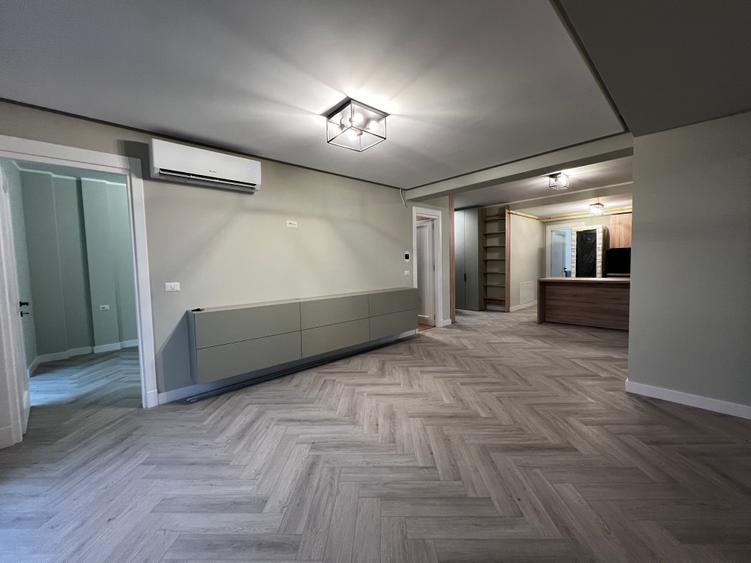 Apartament 4 camere-et 2/5-1300€/mp TVA inclus - 6