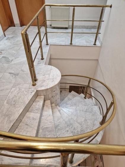 Piata Unirii, Mitropolie, 10 minute metrou, vila deosebita, strada Profesorilor, - 12