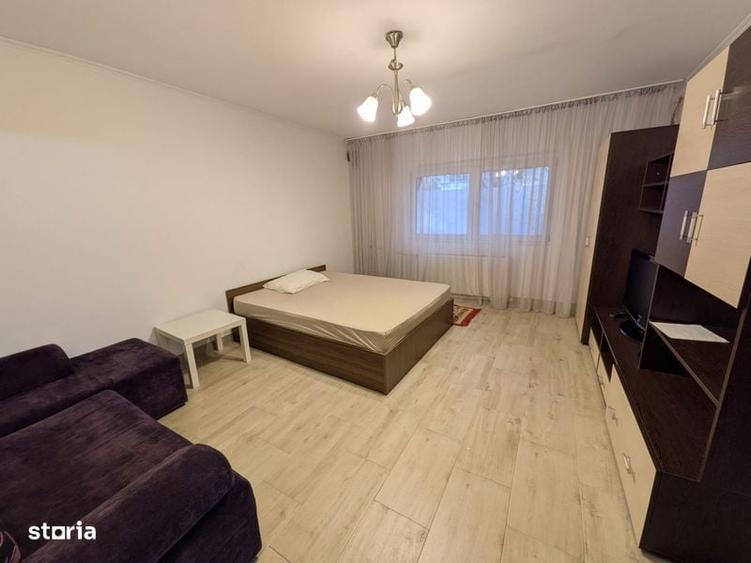 Inchiriez garsoniera zona Mall Vitan - 2