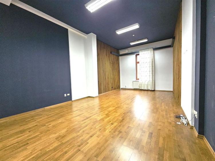 Spatiu Birou, Pietonal Stefn cel Mare, cladire istorica - 3