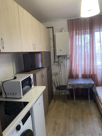 Garsoniera de vanzare 11 mp Iris - 7