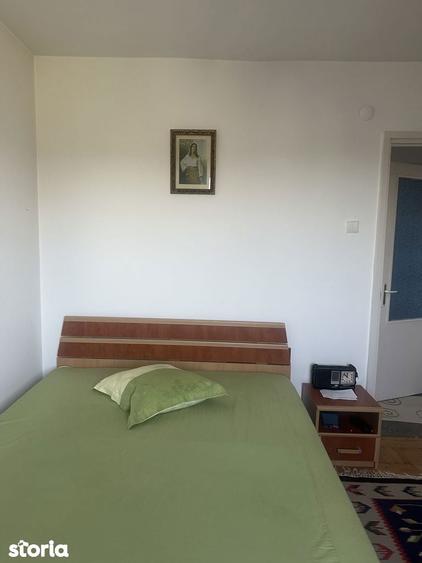 Campina - ap. 2 cam - 49000 Euro/Neg. - 8
