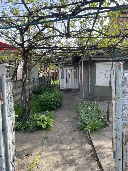 Casa  Km 5 300 mp - 5