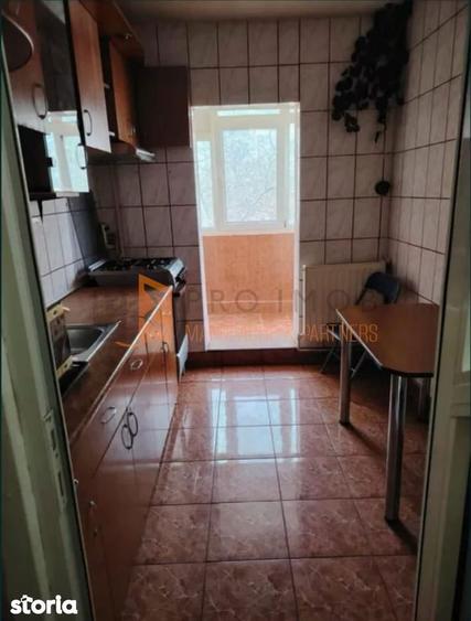 Apartament 2 camere decomandat zona Brosteni - 6