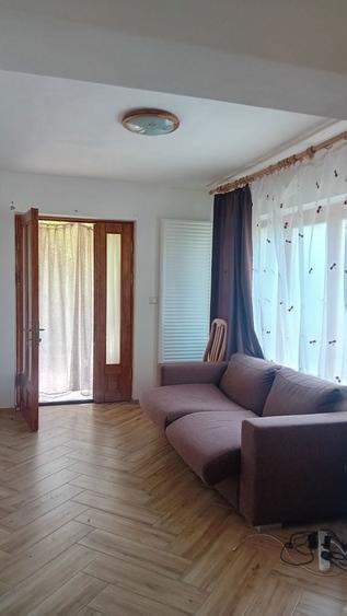 Campina ,Prahova ,vind casa spatioasa, zona frumoasa ,aproape de centru - 6