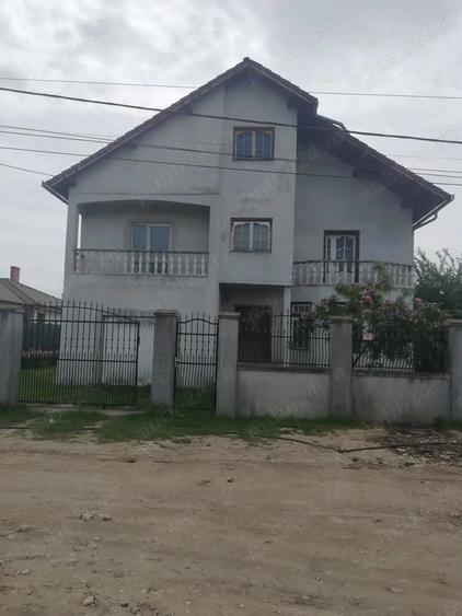 Casa de vanzare in TURDA ,Jud.CLUJ. Cartier Primaverii str,Ocatvian Goga Nr16. - 1