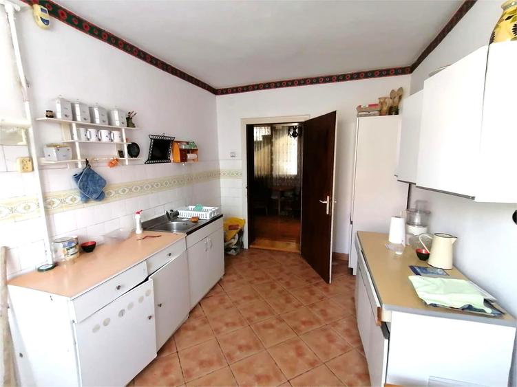 Apartament in vila , zona Centrul Vechi - 7