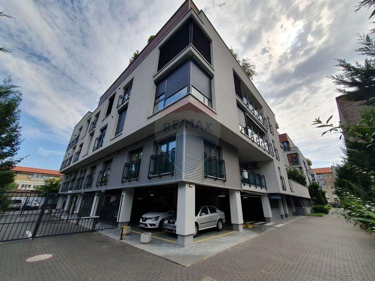 Birou modern 151 mp în Arad Plaza, 2 locuri de parcare - 4