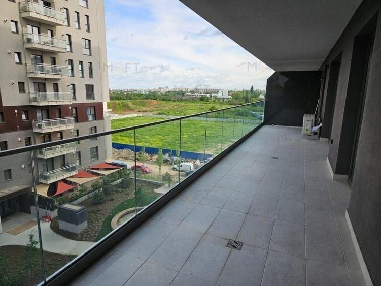 Apartament cu 3 camere decomandat, mobilat în Barbu Văcărescu