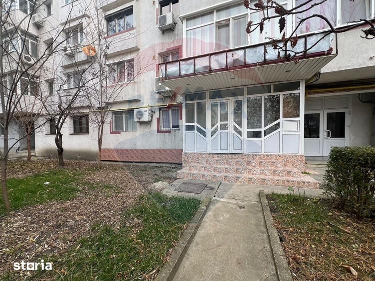 Spațiu comercial, de 60 mp, în Obor