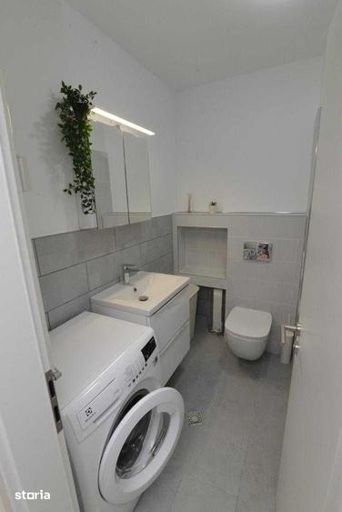 Apartament cu 2 camere semidecomandat în Tei