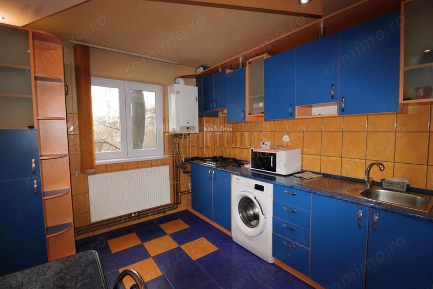 3 min de Iulius Town, centrala proprie - 3