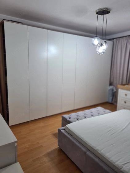 Apartament cu 3 camere decomandat în Doamna Ghica