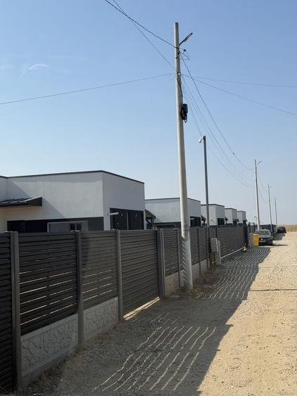 Casă cu 3 camere în Adunații-Copăceni