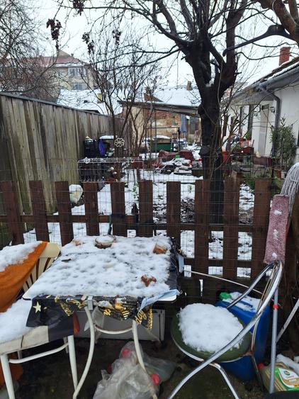 Casă individuală cu 2 camere cu Canalizare în Fratelia