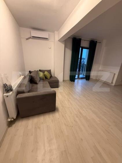 Apartament cu 2 camere semidecomandat, mobilat în Brestei