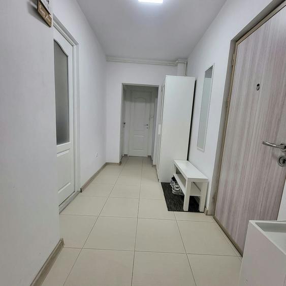 Apartament cu 2 camere decomandat în Lacu
