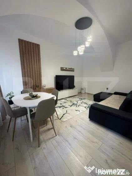 Apartament 2 camere, decomandat , 47 mp , zona Piata Tranda - 3