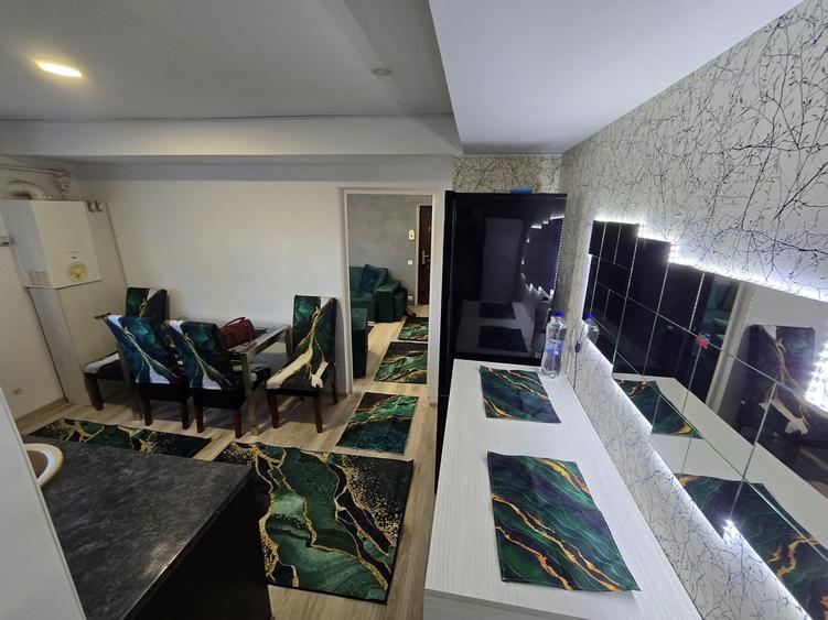 Apartament cu 2 camere decomandat în Banat