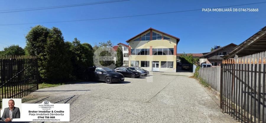 Spațiu comercial, de 235 mp, în Central