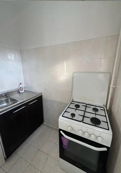 Apartament cu 2 camere semidecomandat în Scriitorilor
