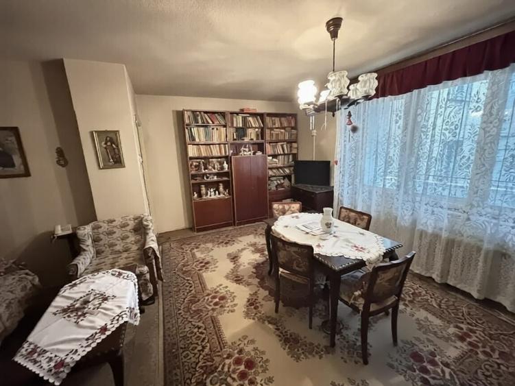Apartament cu 2 camere, mobilat în Magheru