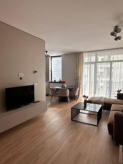 Apartament cu 2 camere semidecomandat în Medicină
