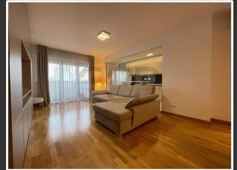 Apartament cu 3 camere decomandat în Victoriei