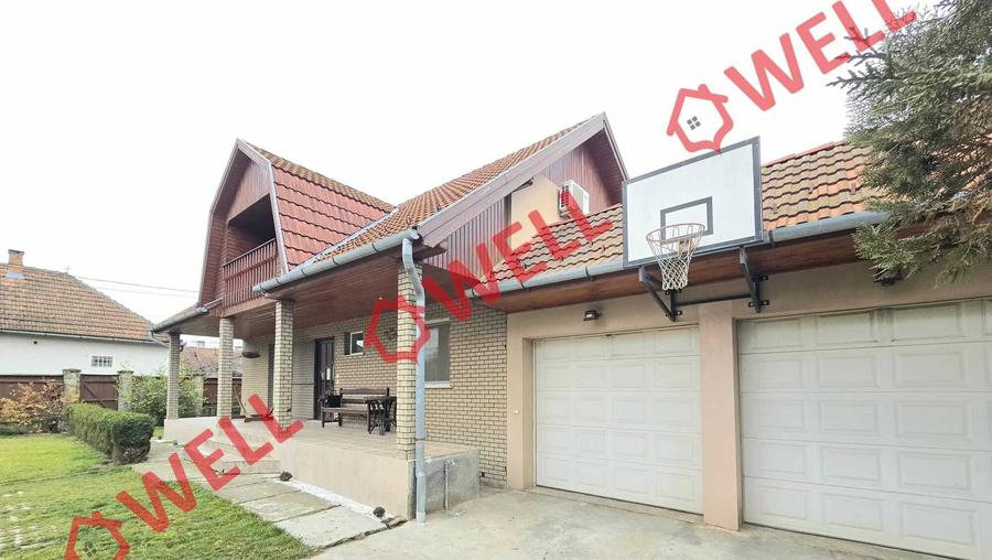 Casă cu 5 camere cu Teren 565 Mp în Târgu Secuiesc