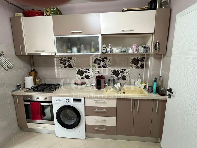 Apartament cu 2 camere decomandat, mobilat în Florești