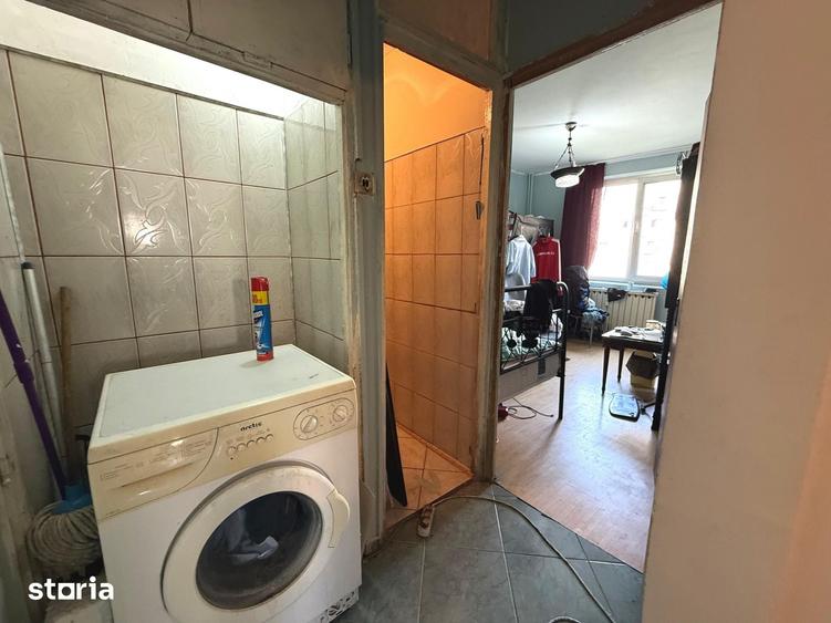 Apartament cu 3 camere în Crângași